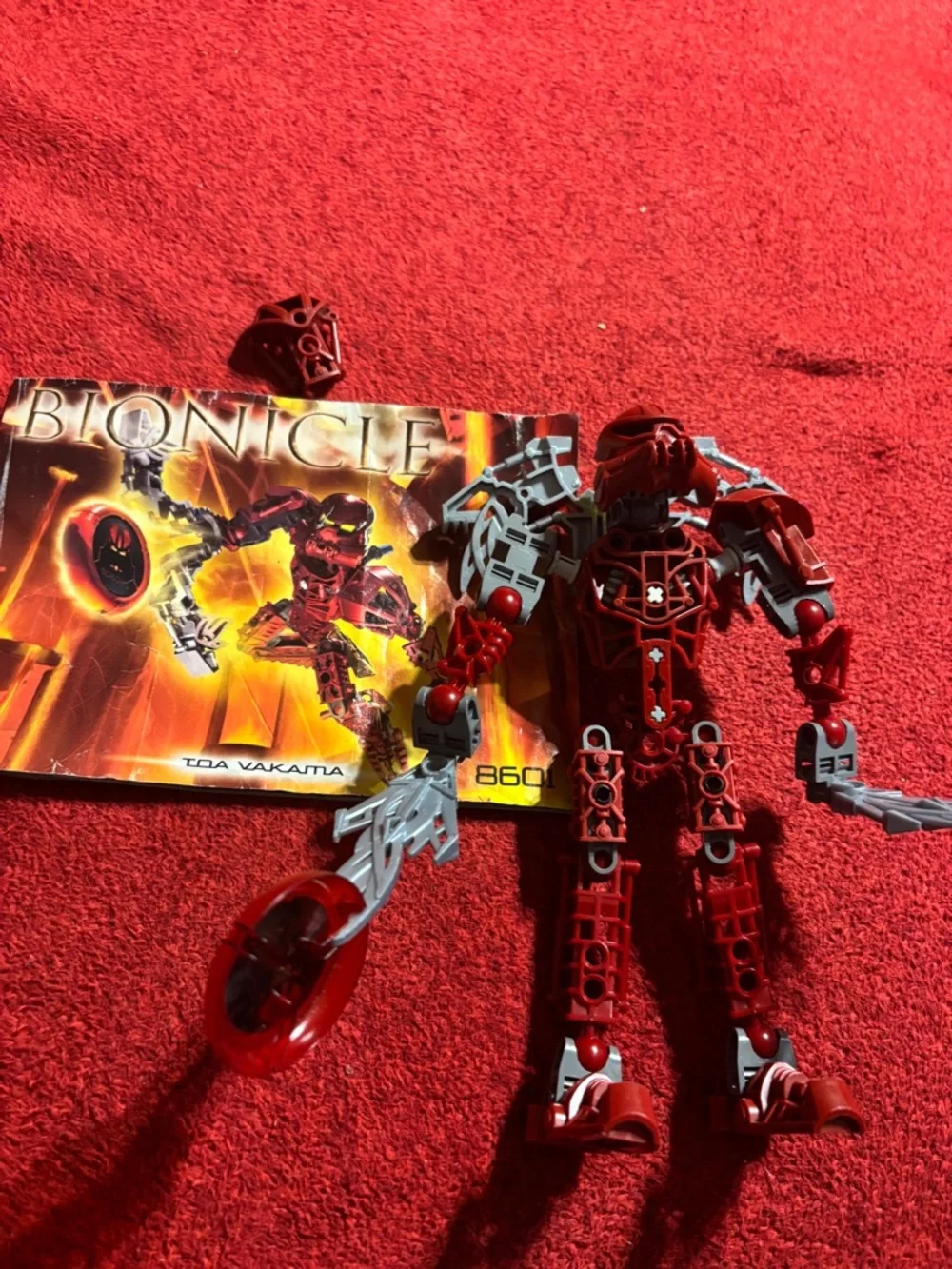 Lego Bionicle TOA VAKAMA 8601 Matron red robot . Pre-owned .